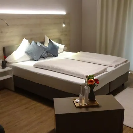 Seegasthof Breineder - Familien & Seminarhotel 호텔 3*