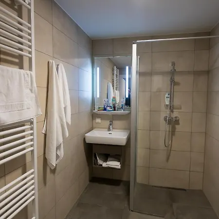 Seegasthof Breineder - Familien & Seminarhotel Otel Monichwald