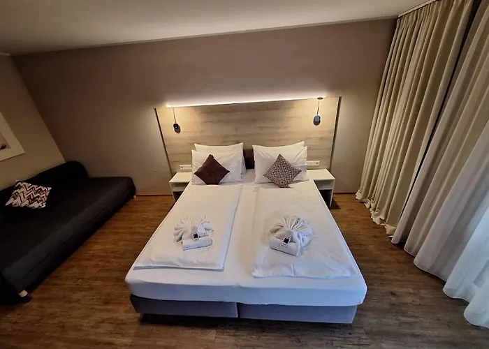 酒店 思嘉卜雷恩家庭会议酒店 3*