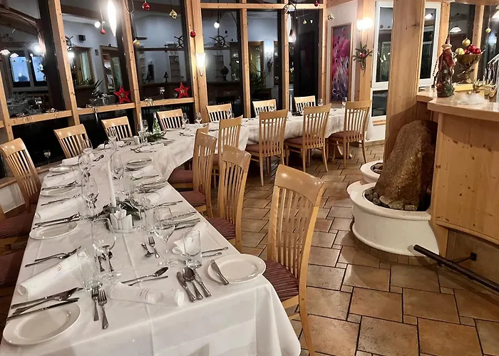 Seegasthof Breineder - Familien & Seminarhotel فندق