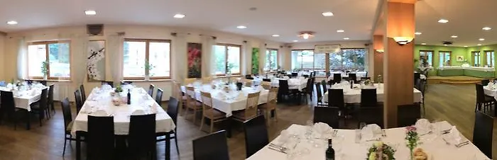 思嘉卜雷恩家庭会议酒店 Monichwald