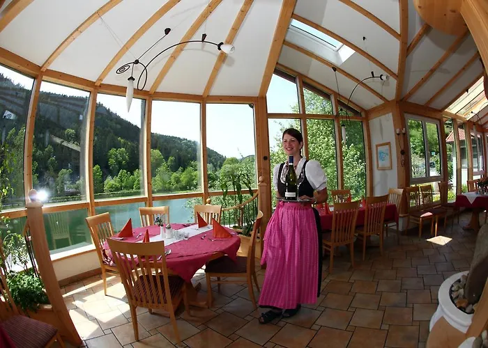 فندق Seegasthof Breineder - Familien & Seminarhotel Monichwald