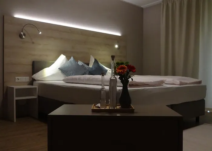 فندق Seegasthof Breineder - Familien & Seminarhotel Monichwald